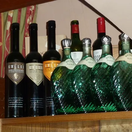 Hotel-gasthof Strasswirt Трёполах