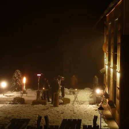 Hotel Hotel-gasthof Strasswirt