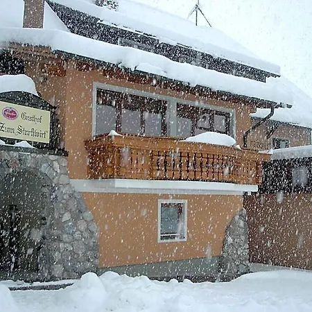 호텔 Hotel-gasthof Strasswirt 3*