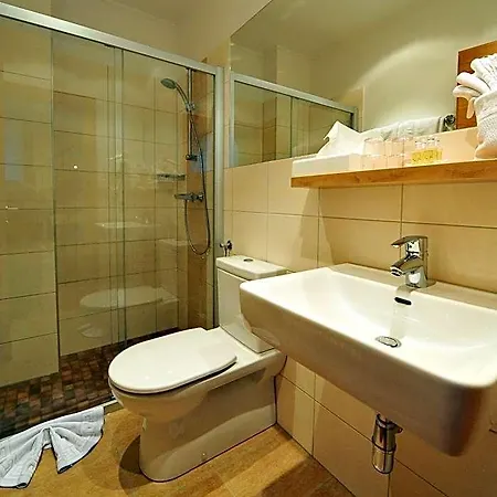 Hotel-gasthof Strasswirt Hotel 3*