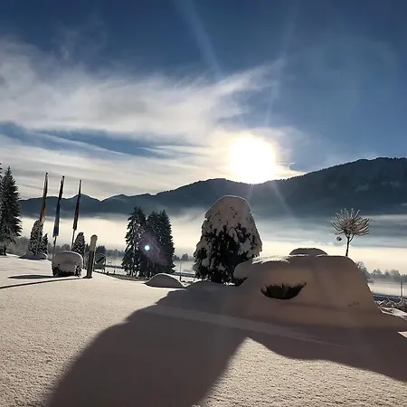 Hotel-gasthof Strasswirt 3* Трёполах