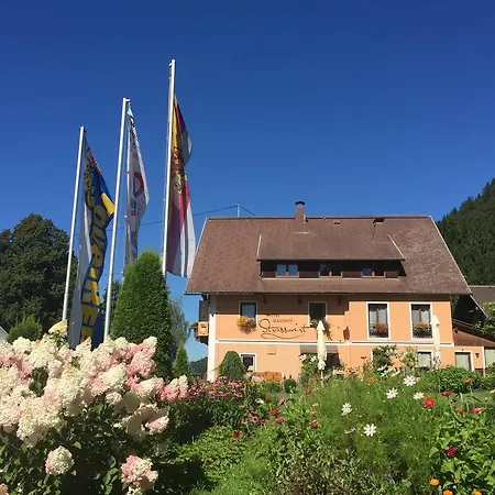 Hotel-gasthof Strasswirt 3*