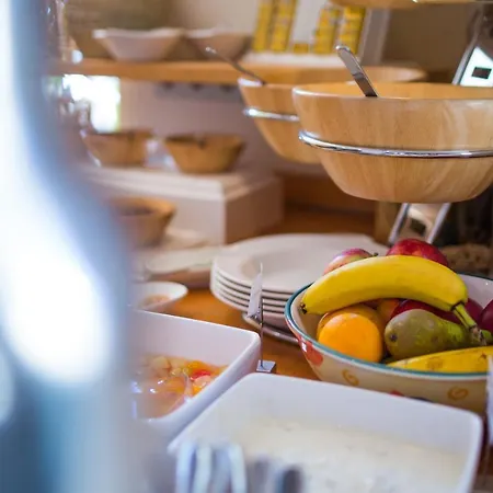 Hotel-gasthof Strasswirt Отель 3*